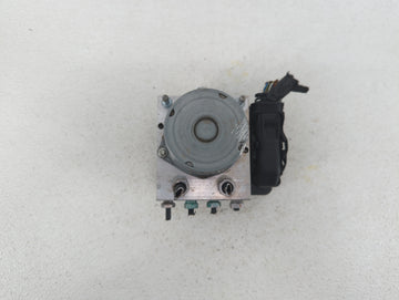 2018 Chevrolet Malibu ABS Pump Control Module Replacement P/N:065055766 84205167, 84325538 Fits OEM Used Auto Parts