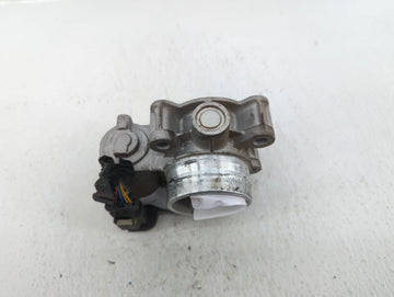 2016-2021 Chevrolet Malibu Throttle Body P/N:12671379AA Fits Fits 2016 2017 2018 2019 2020 2021 2022 OEM Used Auto Parts