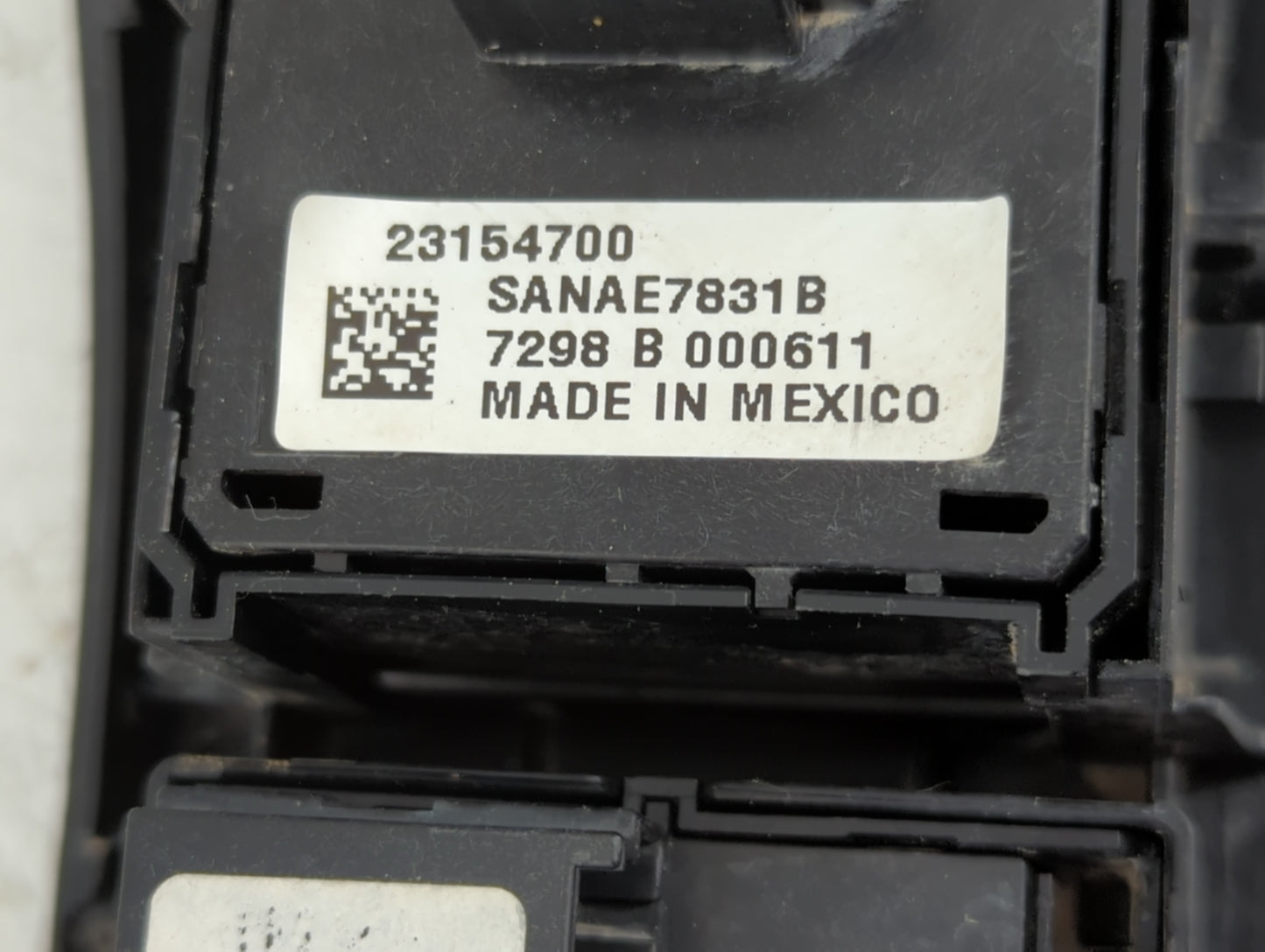 2014-2019 Chevrolet Silverado 1500 Master Power Window Switch Replacement Driver Side Left P/N:23154700 Fits OEM Used Auto P
