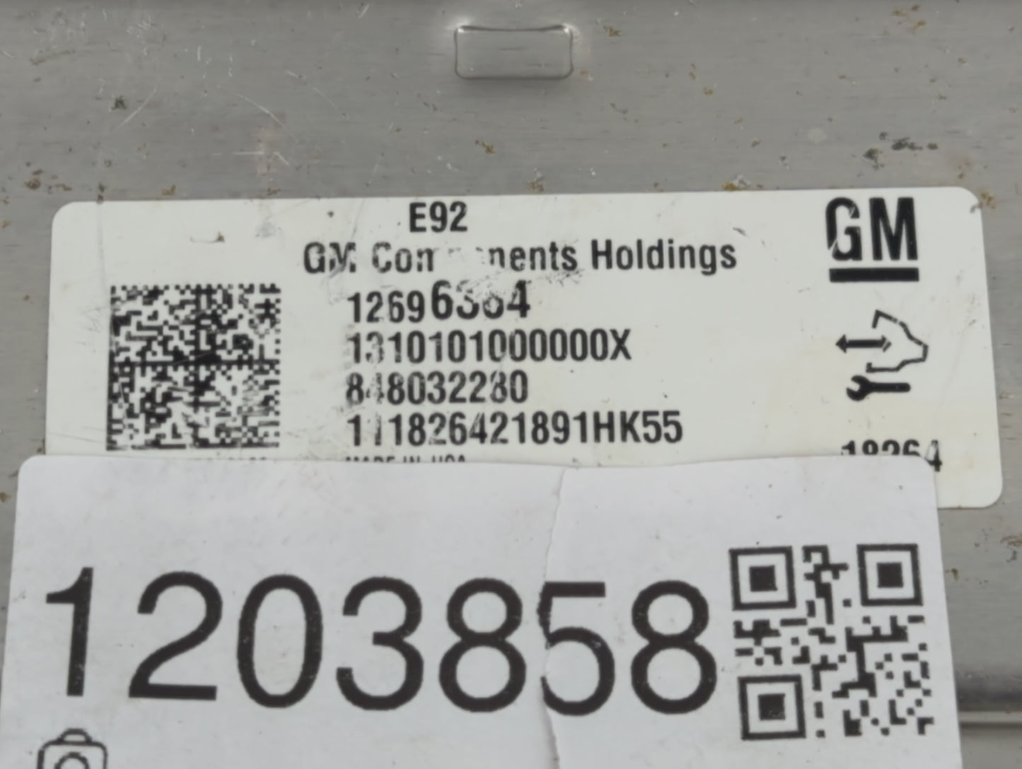 2016-2018 Chevrolet Silverado 1500 PCM Engine Control Computer ECU ECM PCU OEM P/N:12696364 Fits Fits 2016 2017 2018 OEM Use