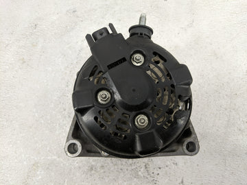 2014-2019 Chevrolet Silverado 1500 Alternator Replacement Generator Charging Assembly Engine OEM P/N:23487089 84143543 Fits OEM Used Auto Parts