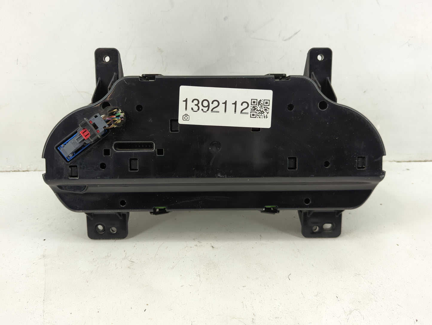 2018-2019 Chevrolet Silverado 1500 Instrument Cluster Speedometer Gauges P/N:84298029 Fits Fits 2018 2019 2020 OEM Used Auto