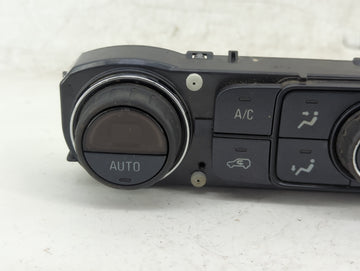 2014-2019 Chevrolet Silverado 1500 Climate Control Module Temperature AC/Heater Replacement P/N:84258729 84164475 Fits OEM Used Auto Parts