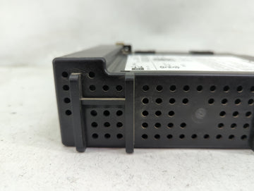 2017-2018 Chevrolet Silverado 1500 Radio AM FM Cd Player Receiver Replacement P/N:84361174 Fits Fits 2017 2018 2019 OEM Used Auto Parts