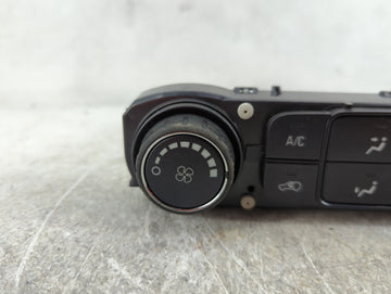 2014-2019 Chevrolet Silverado 1500 Climate Control Module Temperature AC/Heater Replacement P/N:84164475 Fits OEM Used Auto Parts