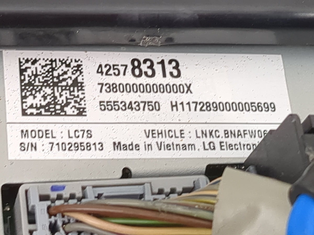 2016-2018 Chevrolet Silverado 1500 Information Radio Display Screen 1505443 - Oemusedautoparts1.com
