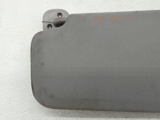 2014-2019 Chevrolet Silverado 1500 Sun Visor Shade Replacement Passenger Right Mirror Fits Fits 2014 2015 2016 2017 2018 2019 OEM Used Auto Parts