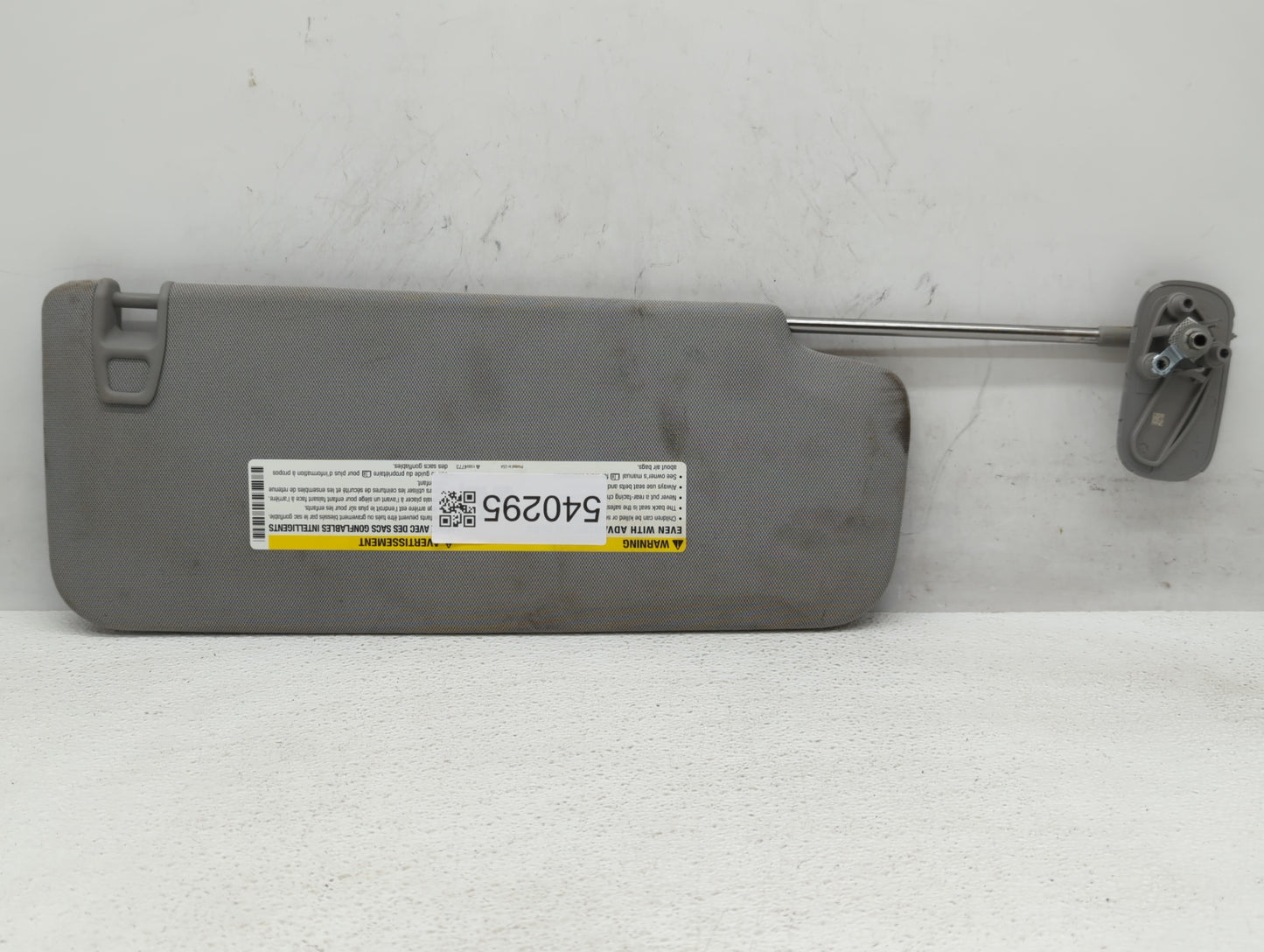 2014-2019 Chevrolet Silverado 1500 Sun Visor Shade Replacement Driver Left Mirror Fits Fits 2014 2015 2016 2017 2018 2019 OE