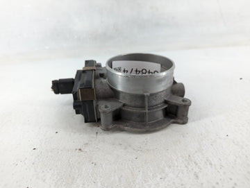 2014-2022 Chevrolet Silverado 1500 Throttle Body P/N:12678224 Fits Fits 2014 2015 2016 2017 2018 2019 2020 2021 2022 OEM Used Auto Parts