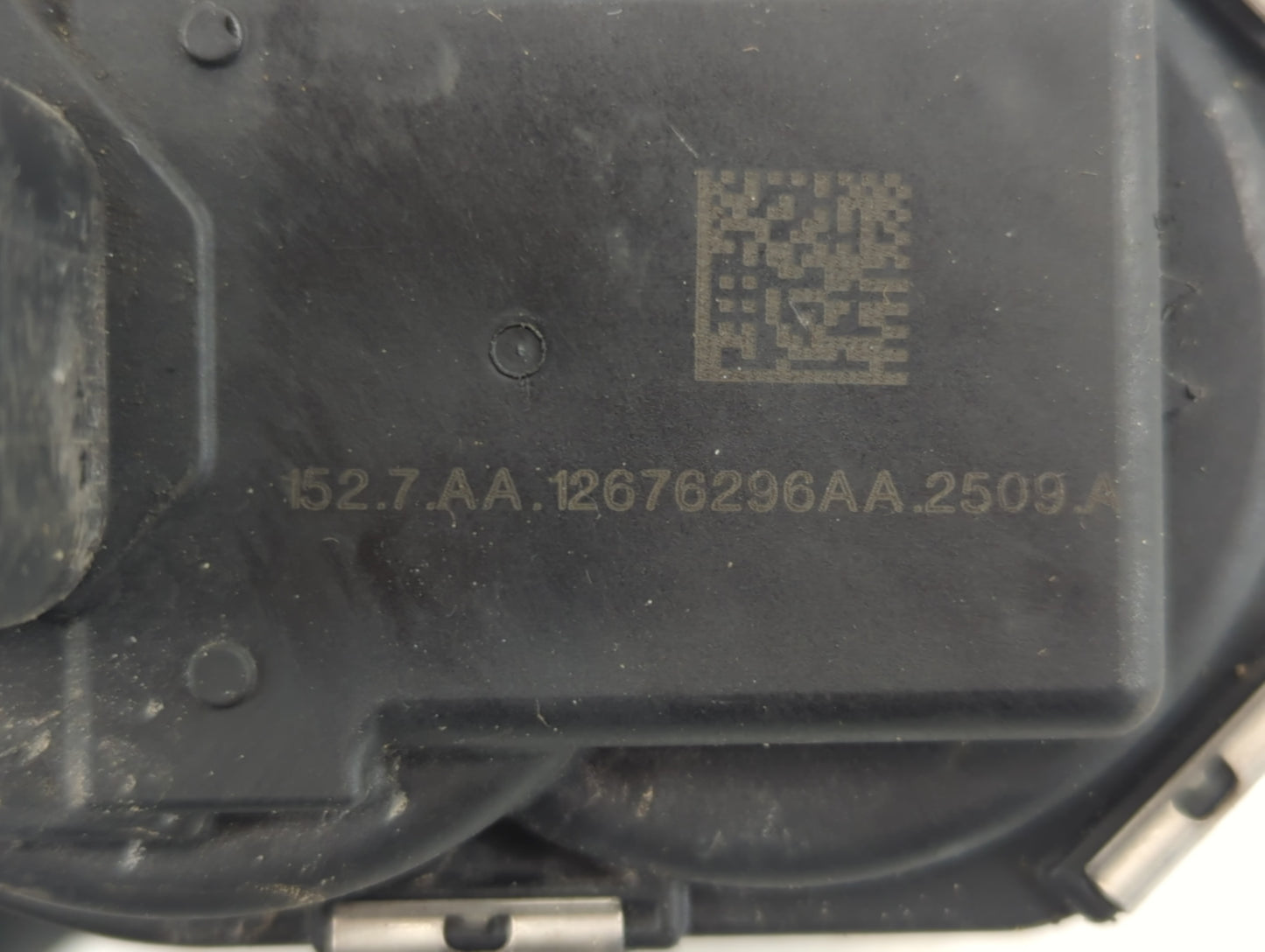 2018 Chevrolet Silverado 1500 Throttle Body P/N:12676296AA Fits Fits 2016 2017 2019 2020 2021 2022 OEM Used Auto Parts - Oem