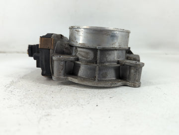 2014-2022 Chevrolet Silverado 1500 Throttle Body P/N:12678224 Fits Fits 2014 2015 2016 2017 2018 2019 2020 2021 2022 OEM Used Auto Parts