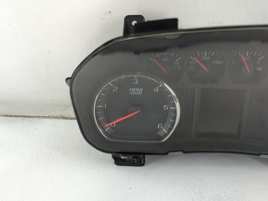 2018-2019 Chevrolet Silverado 1500 Instrument Cluster Speedometer Gauges P/N:84390798 Fits Fits 2018 2019 OEM Used Auto Parts