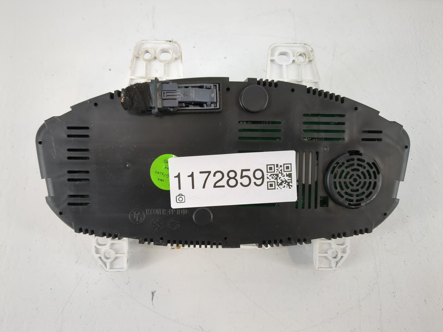 2017-2019 Chevrolet Sonic Instrument Cluster Speedometer Gauges P/N:42574339 Fits Fits 2017 2018 2019 OEM Used Auto Parts -