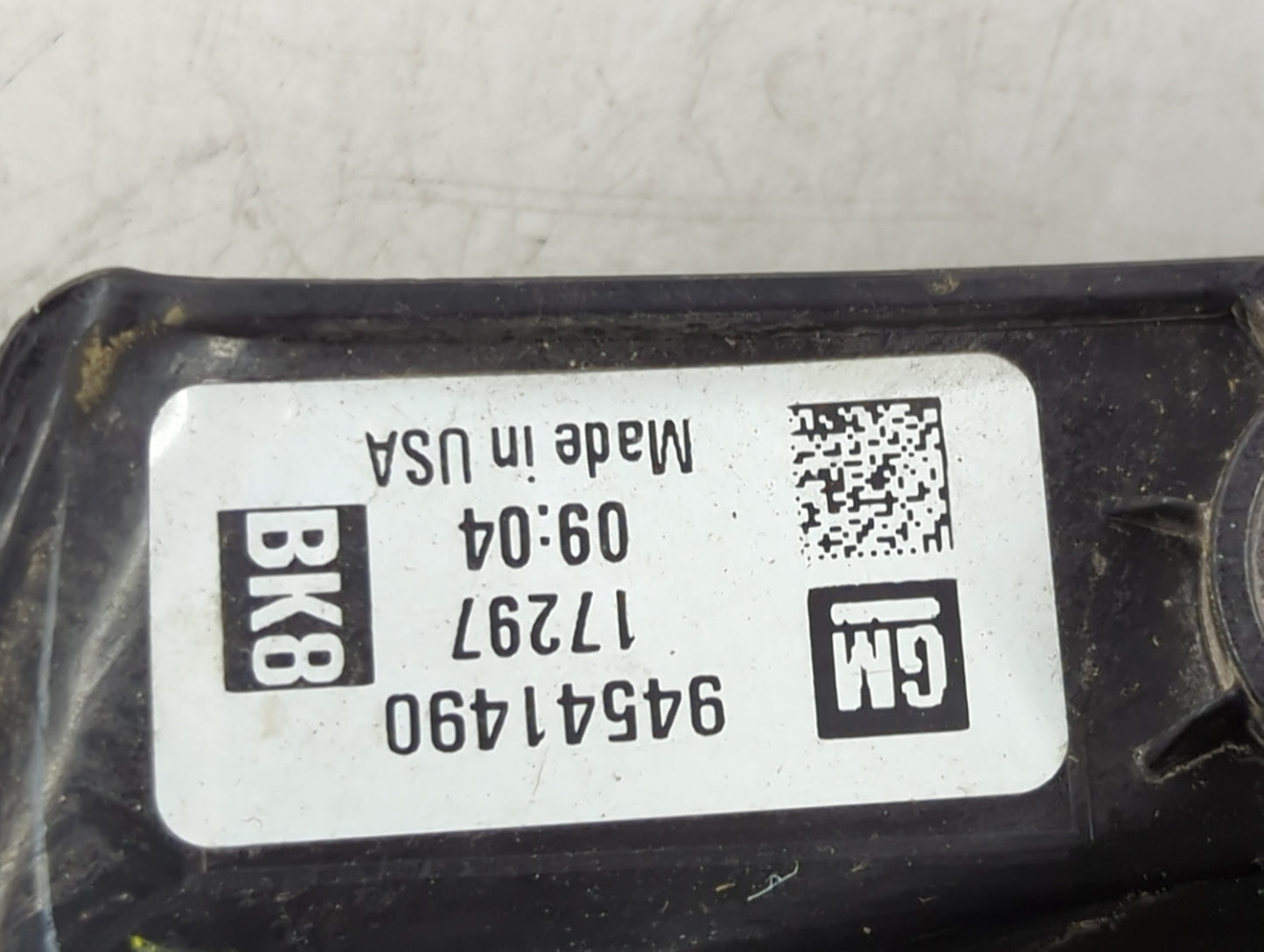 2017-2019 Chevrolet Sonic Tail Light Assembly Passenger Right OEM P/N:94541490 Fits Fits 2017 2018 2019 OEM Used Auto Parts