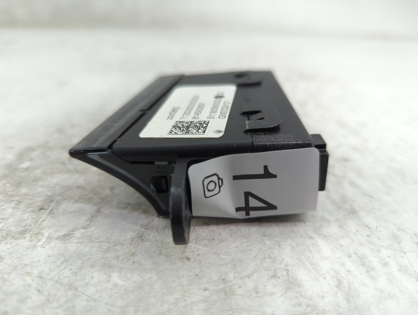 2018 Chevrolet Suburban 1500 Information Display Screen - Oemusedautoparts1.com