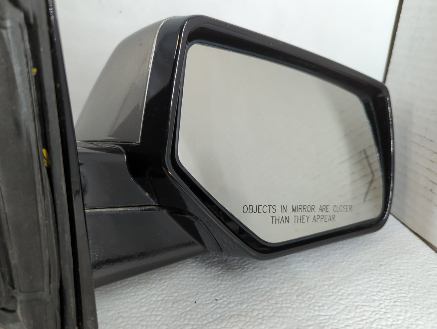 2018 Chevrolet Suburban 1500 Passenger Side View Mirror - Right Door Mirror OEM Used - Oemusedautoparts1.com