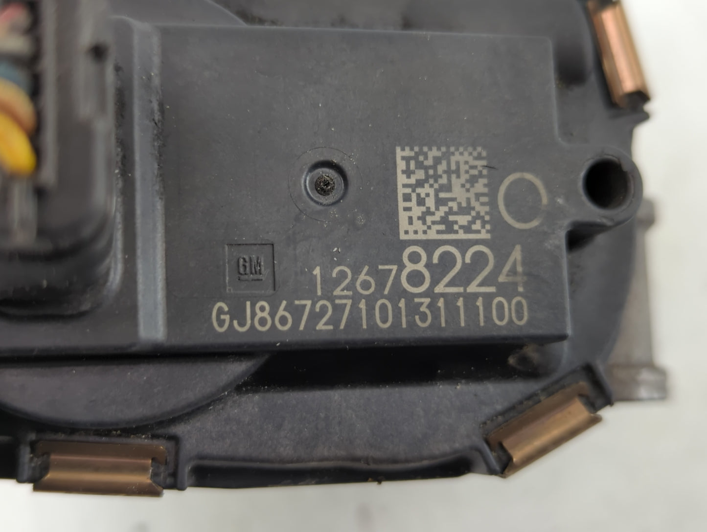 2015-2022 Chevrolet Tahoe Throttle Body P/N:12678224 Fits Fits 2014 2015 2016 2017 2018 2019 2020 2021 2022 OEM Used Auto Pa