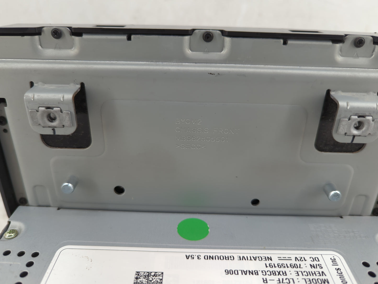 2018-2021 Chevrolet Traverse Radio AM FM Cd Player Receiver Replacement P/N:42554703 Fits Fits 2017 2018 2019 2020 2021 OEM