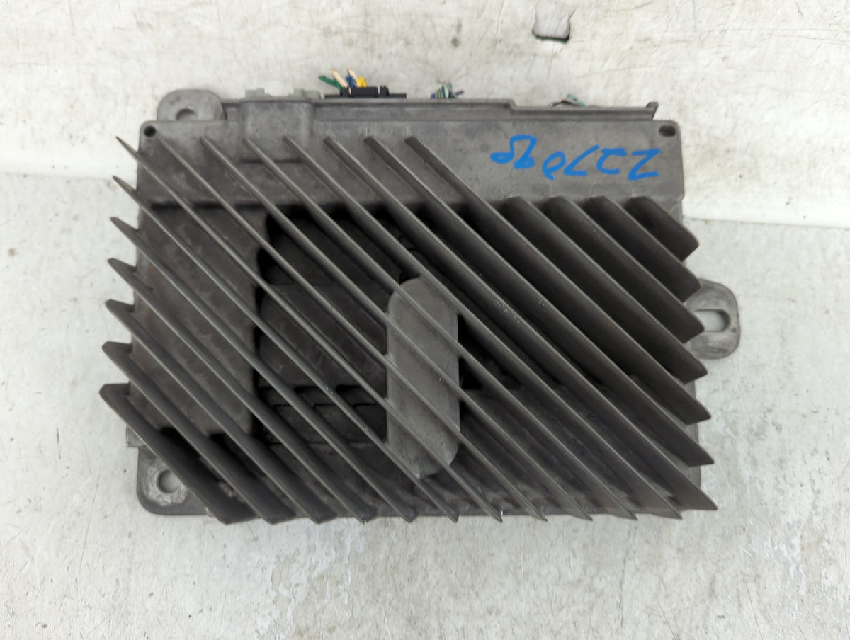 2018-2022 Chevrolet Traverse Radio AM FM Cd Player Receiver Replacement Fits Fits 2018 2019 2020 2021 2022 OEM Used Auto Par