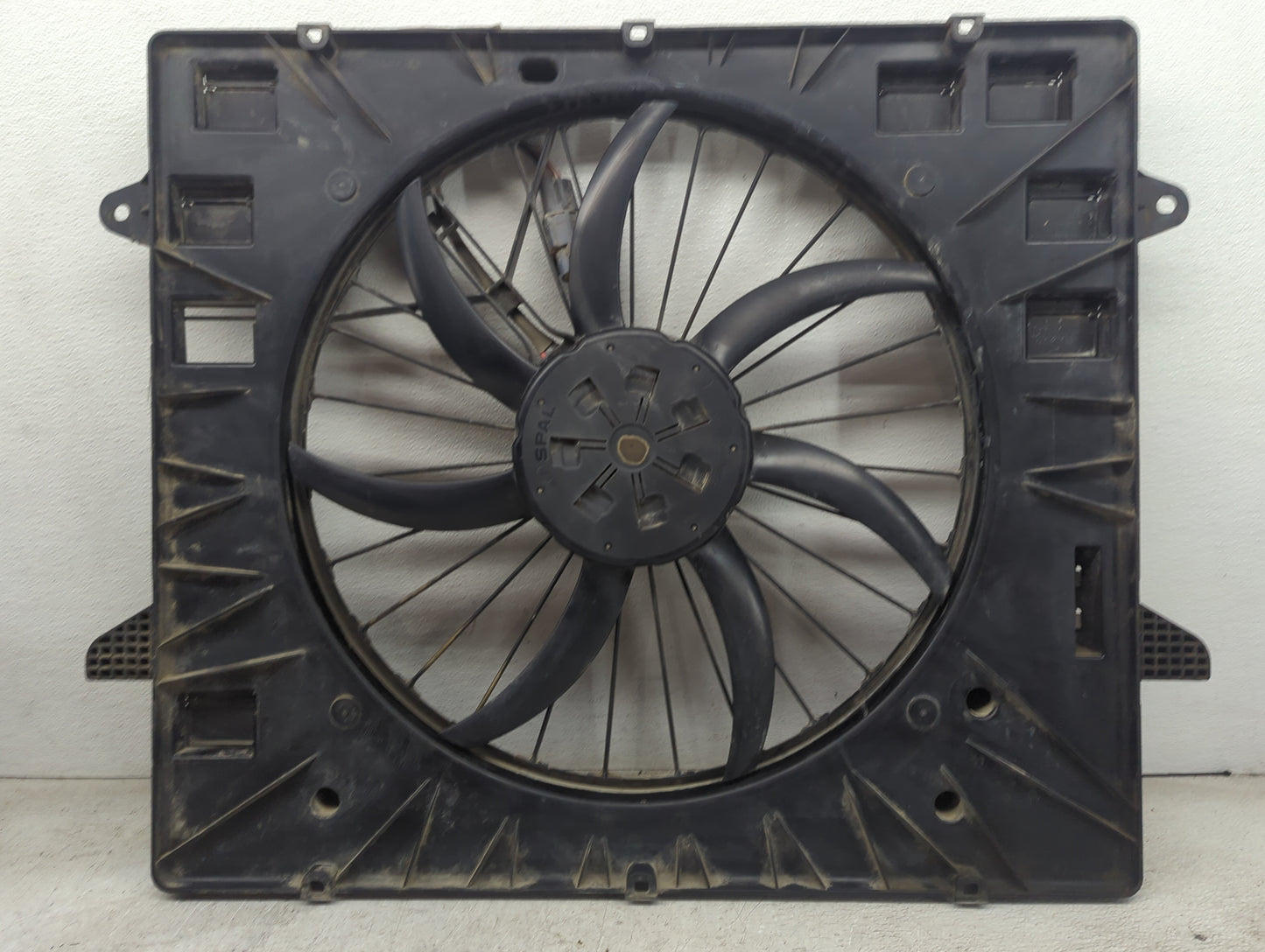 2018-2020 Chevrolet Traverse Electric Radiator Cooling Fan Motor Assembly Fits Fits 2018 2019 2020 OEM Used Auto Parts - Oem
