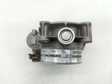 2017-2022 Chevrolet Traverse Throttle Body P/N:12670981AA Fits Fits 2012 2013 2014 2015 2016 2017 2018 2019 2020 2021 2022 OEM Used Auto Parts