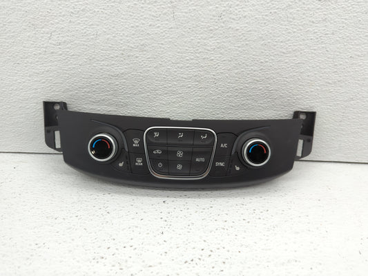 2018 Chevrolet Traverse Climate Control Module Temperature AC/Heater Replacement P/N:84216553 84344402 Fits OEM Used Auto Parts