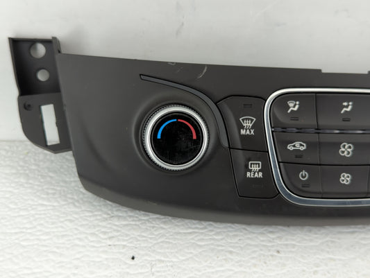2018 Chevrolet Traverse Climate Control Module Temperature AC/Heater Replacement P/N:84216552 84216553, 84344402 Fits OEM Used Auto Parts