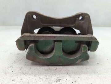 2018-2020 Chevrolet Traverse Front Driver Left Brake Caliper