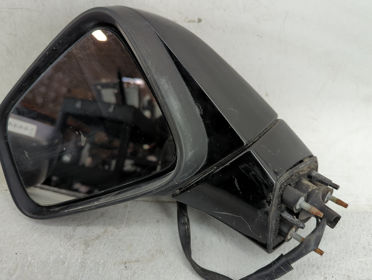 2017-2020 Chevrolet Trax Driver Side View Mirror - Left Door Mirror OEM Used - Oemusedautoparts1.com