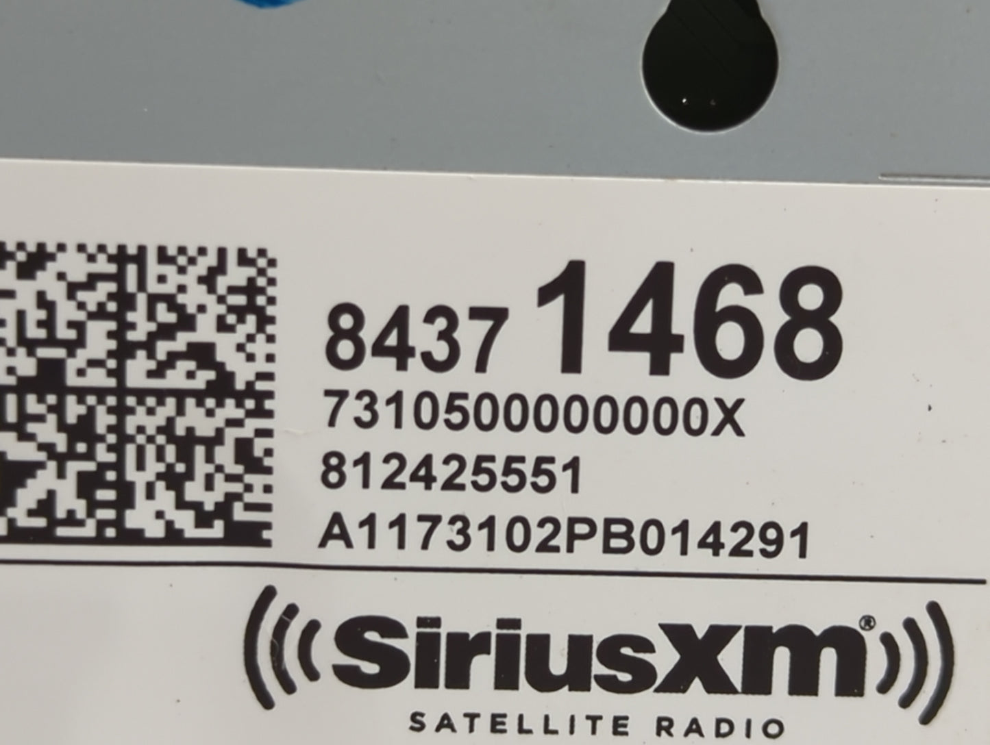 2018-2019 Chevrolet Trax Radio AM FM Cd Player Receiver Replacement P/N:84371468 FT0108A, BA5BFT0108A Fits Fits 2018 2019 OE