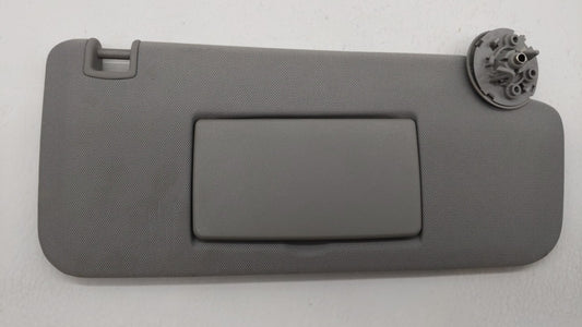 2017-2018 Chevrolet Trax Sun Visor Shade Replacement Passenger Right Mirror Fits Fits 2017 2018 OEM Used Auto Parts