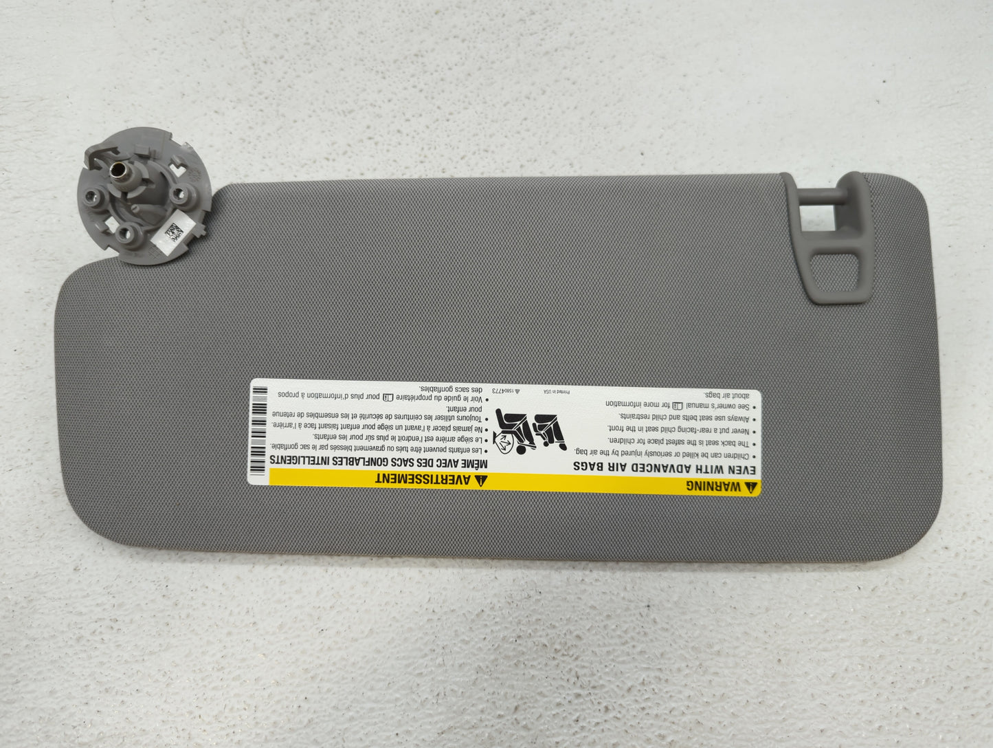 2017-2021 Chevrolet Trax Sun Visor Shade Replacement Passenger Right Mirror Fits Fits 2017 2018 2019 2020 2021 OEM Used Auto