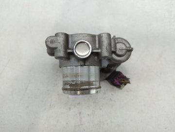 2013-2021 Chevrolet Trax Throttle Body P/N:0 280 750 499 55 565 489 Fits OEM Used Auto Parts