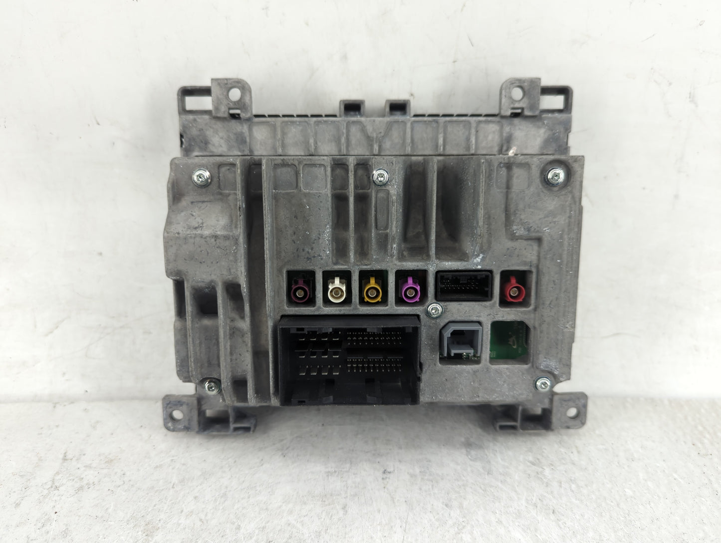 2018 Chrysler 300 Radio AM FM Cd Player Receiver Replacement P/N:68322340AJ Fits OEM Used Auto Parts - Oemusedautoparts1.com