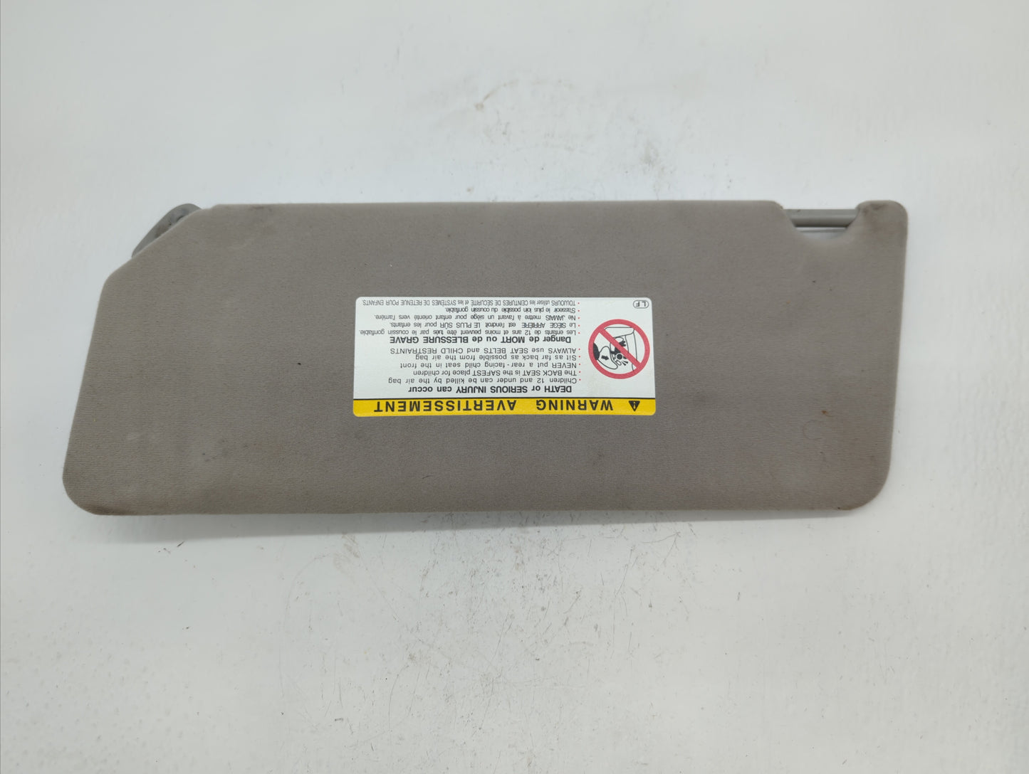 2018 Chrysler 300 Sun Visor Shade Replacement Passenger Right Mirror Fits Fits 2010 2011 2012 2013 2014 OEM Used Auto Parts