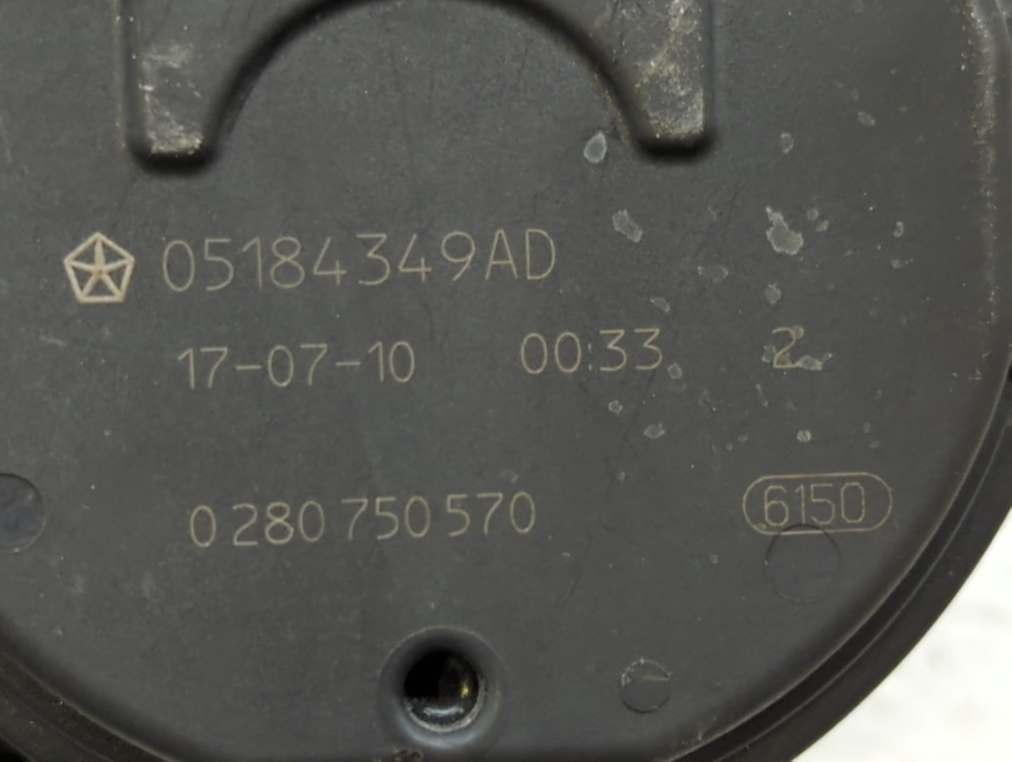 2011-2018 Chrysler 300 Throttle Body P/N:05184349AC 05184349AE, 05184349AF Fits Fits 2011 2012 2013 2014 2015 2016 2017 2018