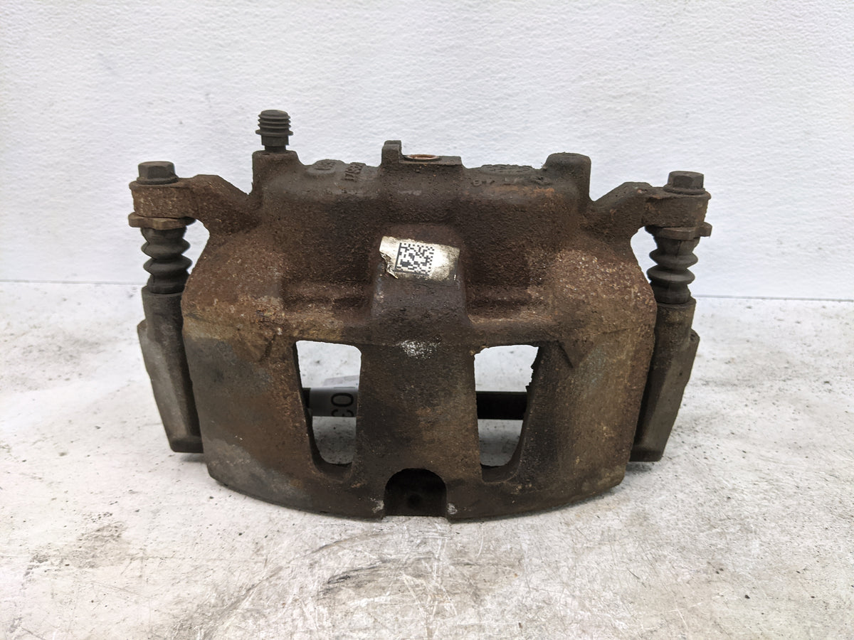 2017-2020 Chrysler Pacifica Front Driver Left Brake Caliper 1510399 - Oemusedautoparts1.com