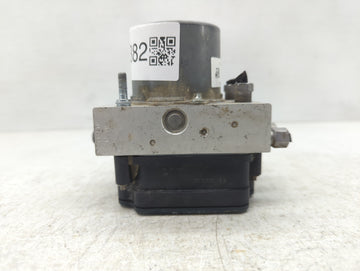 2018 Dodge Caravan ABS Pump Control Module Replacement P/N:68183803AD Fits Fits 2015 2016 2017 2019 2020 OEM Used Auto Parts