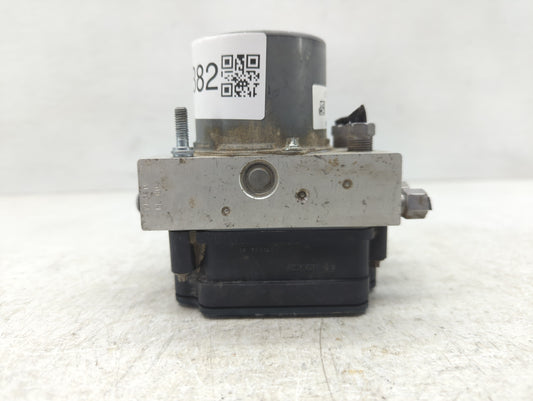 2018 Dodge Caravan ABS Pump Control Module Replacement P/N:68183803AD Fits Fits 2015 2016 2017 2019 2020 OEM Used Auto Parts