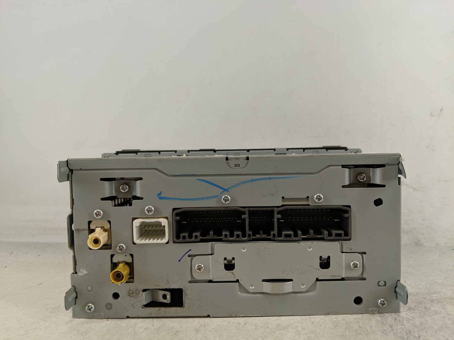 2018 Dodge Caravan Radio AM FM Cd Player Receiver Replacement P/N:P68368207AA Fits Fits 2012 2013 2014 2015 2016 2017 2019 2