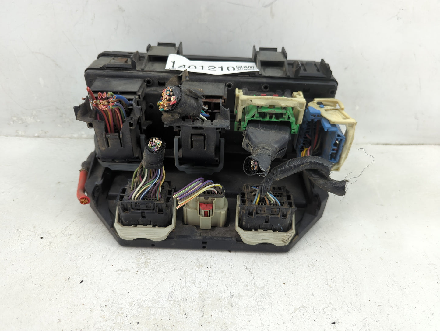 Dodge Caravan Fusebox Fuse Box Relay Module Tipm R62337-001 - Oemusedautoparts1.com