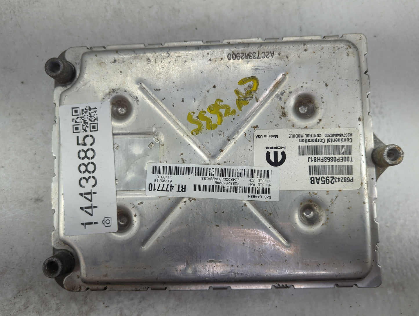 2018 Dodge Caravan PCM Engine Control Computer ECU ECM PCU OEM P/N:P68243295AB P68375100AB Fits Fits 2016 2017 2019 2020 OEM