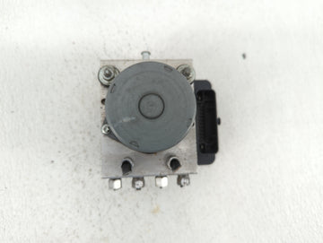 2018 Dodge Caravan ABS Pump Control Module Replacement P/N:68183803AC P68183803AC, 68443867AA Fits Fits 2015 2016 2017 OEM Used Auto Parts