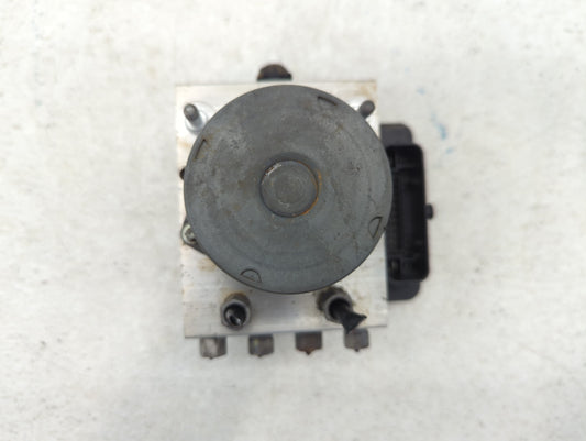 2018 Dodge Caravan ABS Pump Control Module Replacement P/N:68183803AD Fits Fits 2015 2016 2017 2019 2020 OEM Used Auto Parts