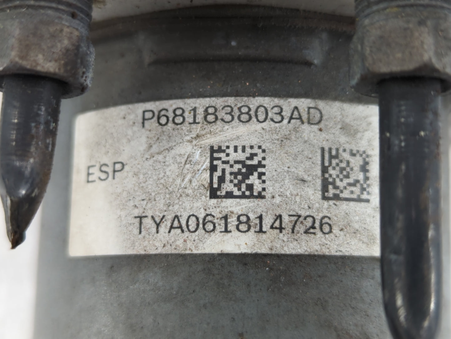 2018 Dodge Caravan ABS Pump Control Module Replacement P/N:P68183803AD Fits Fits 2015 2016 2017 2019 2020 OEM Used Auto Part