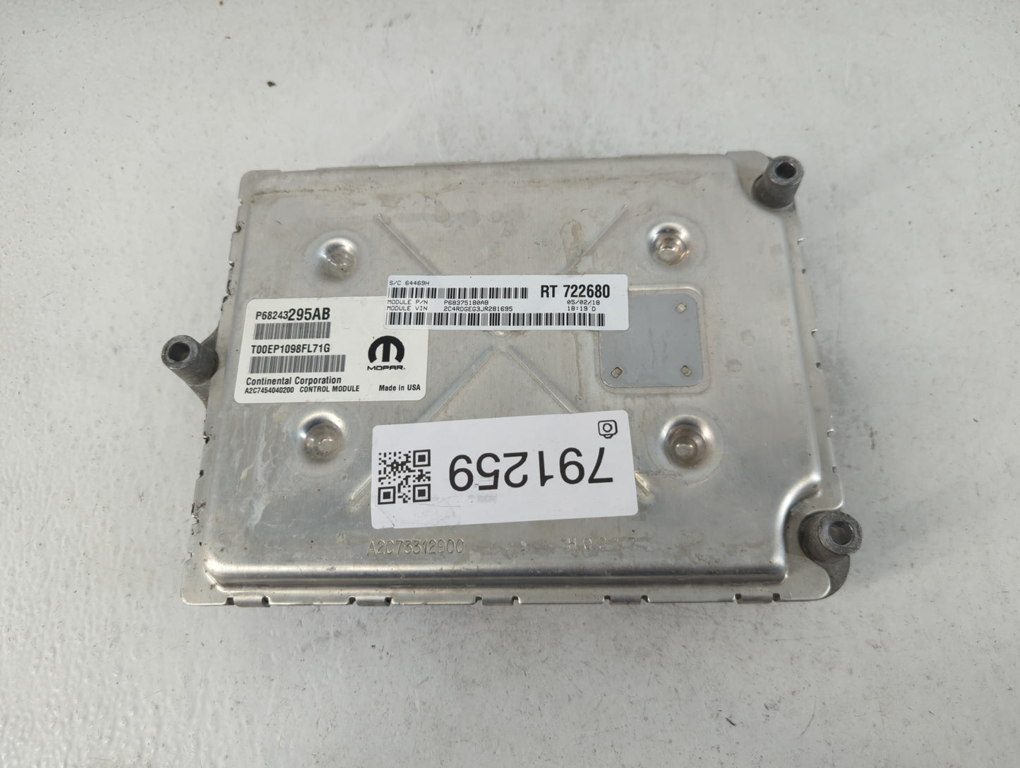 2018 Dodge Caravan PCM Engine Control Computer ECU ECM PCU OEM P/N:P68243295AB Fits Fits 2016 2017 2019 2020 OEM Used Auto P