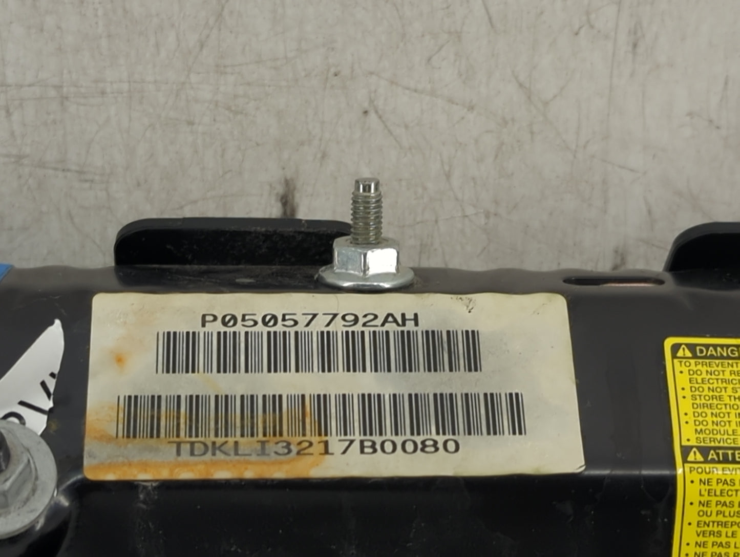 2015-2022 Dodge Charger Air Bag Driver Left Knee OEM P/N:P05057792AH TDKLI3217B0080 Fits OEM Used Auto Parts - Oemusedautopa