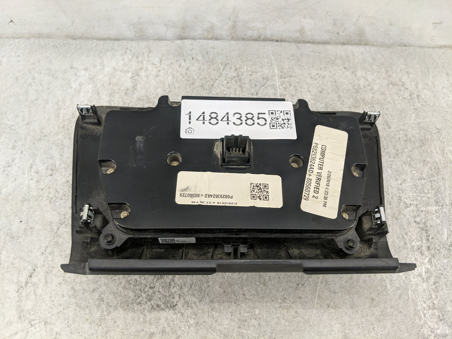 2017-2022 Dodge Charger Climate Control Module Temperature AC/Heater Replacement P/N:P68293624AD 80560729 Fits OEM Used Auto