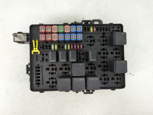 2018 Dodge Charger Fusebox Fuse Box Panel Relay Module P/N:AWH0761DC728 374AB, P68498374AB Fits OEM Used Auto Parts