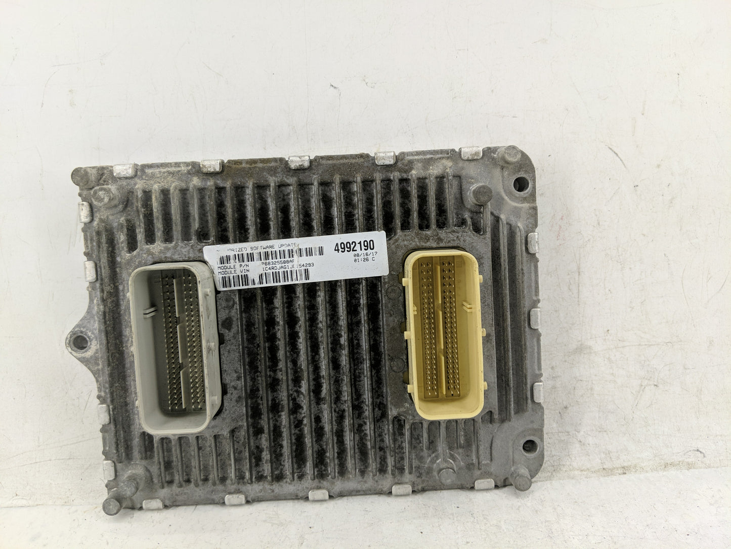 2018-2019 Dodge Durango PCM Engine Control Computer ECU ECM PCU OEM P/N:P68330924AA Fits Fits 2018 2019 OEM Used Auto Parts